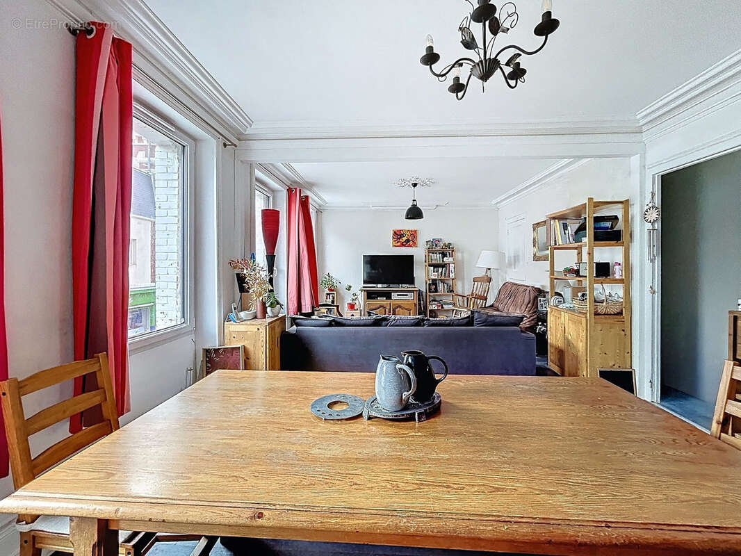 Appartement à BARNEVILLE-CARTERET