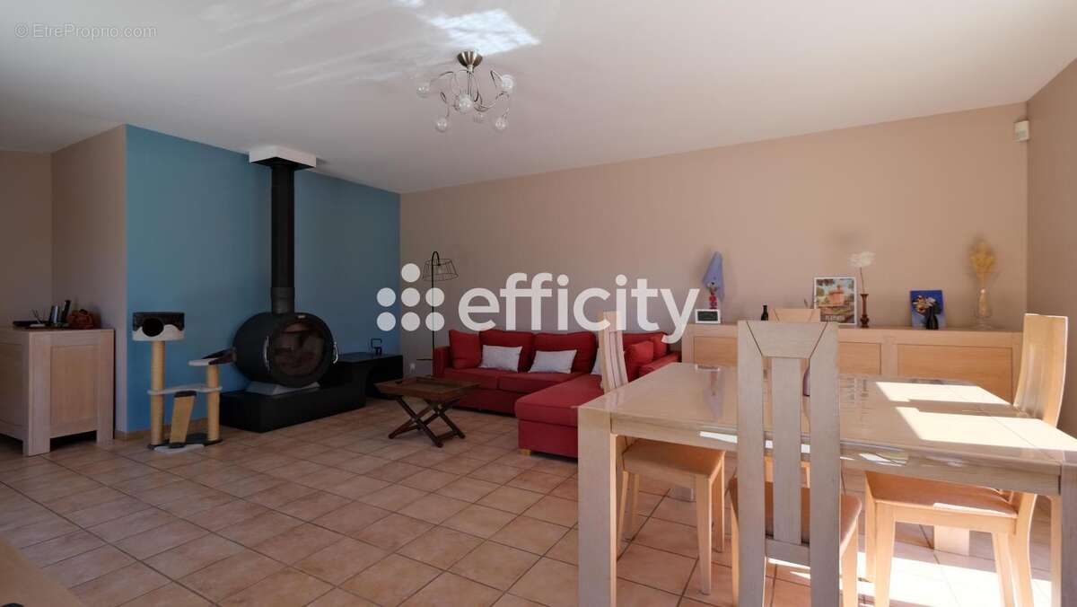 Maison 145 m² à Agde  - photo 4