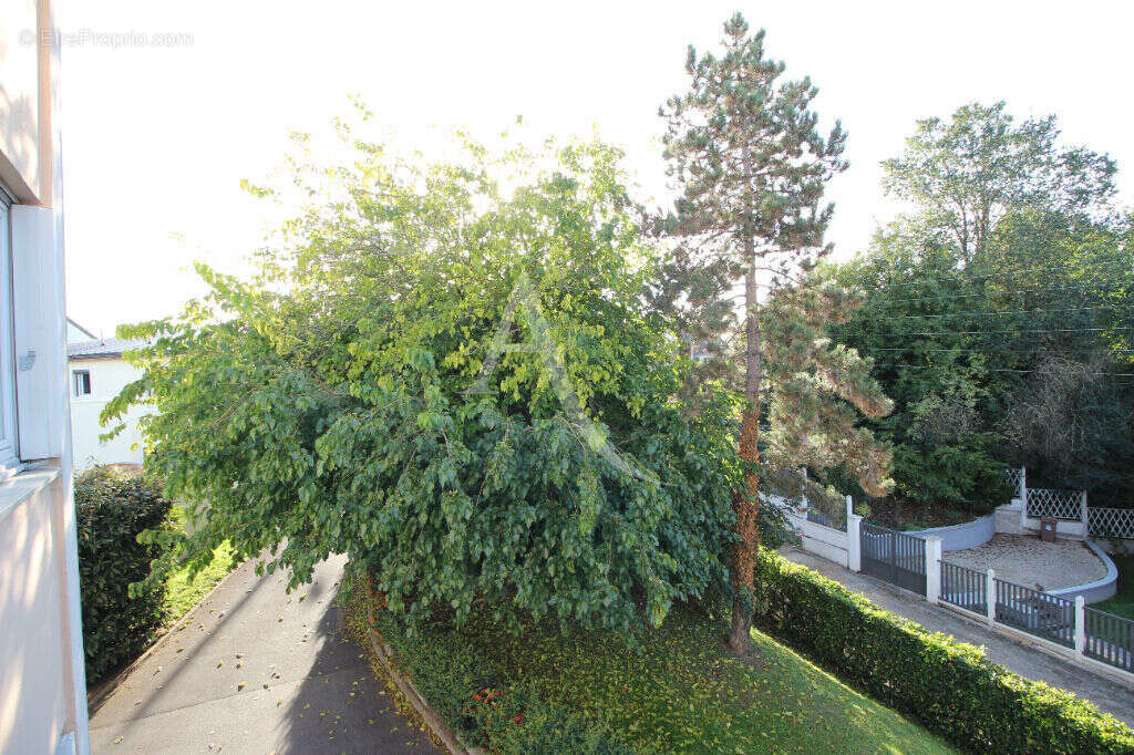 Appartement à MONTGERON