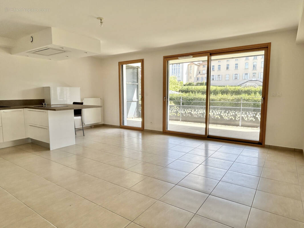 Appartement à LYON-5E