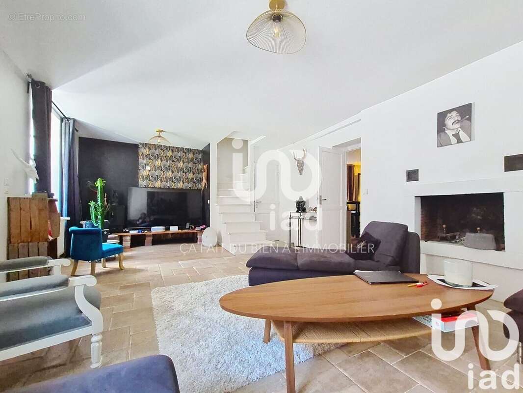 Photo 5 - Appartement à MENNECY