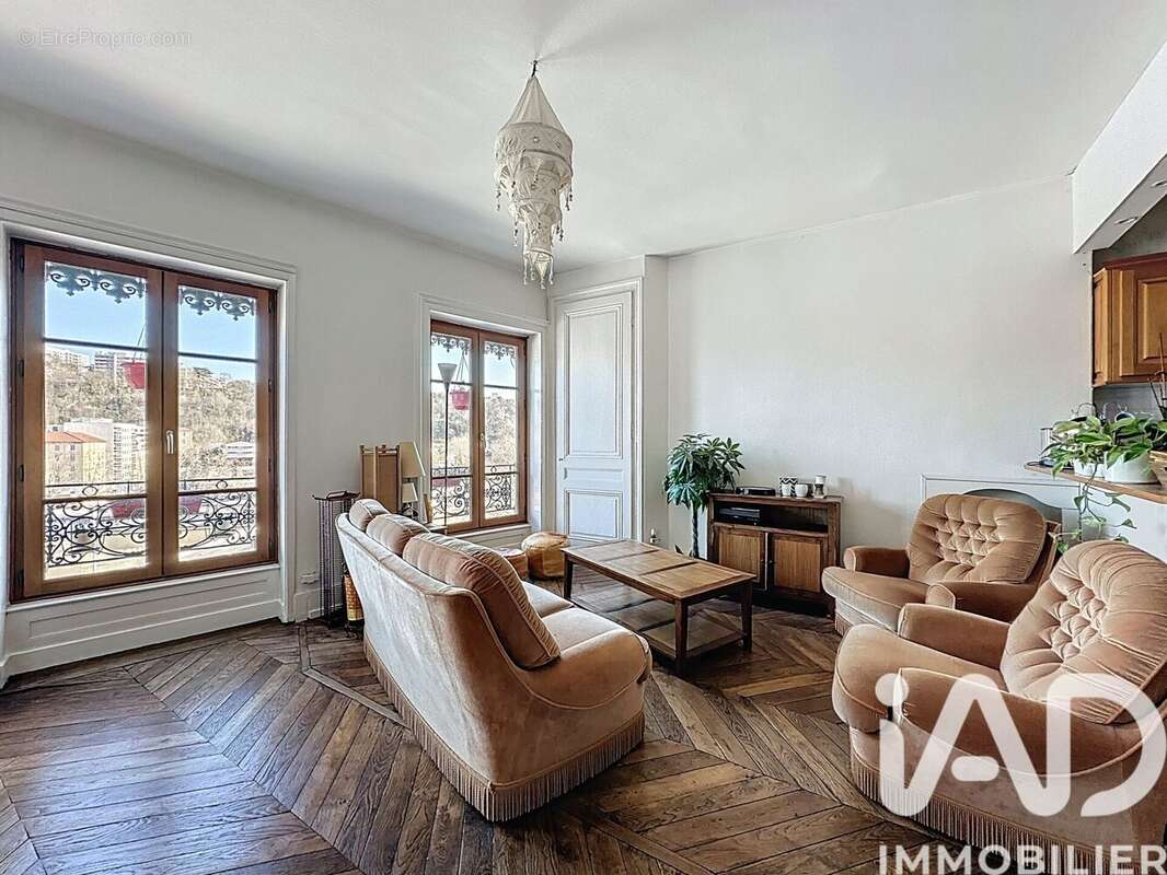 Photo 8 - Appartement à LYON-9E