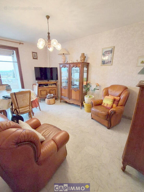 Appartement à HYERES