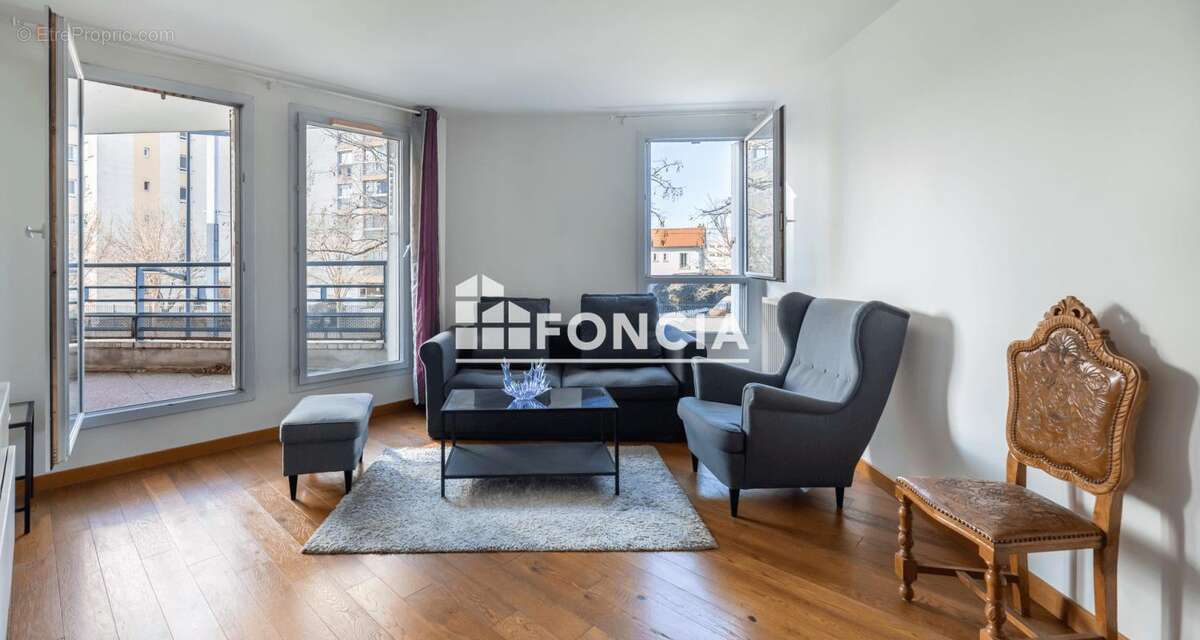 Appartement à SAINT-DENIS