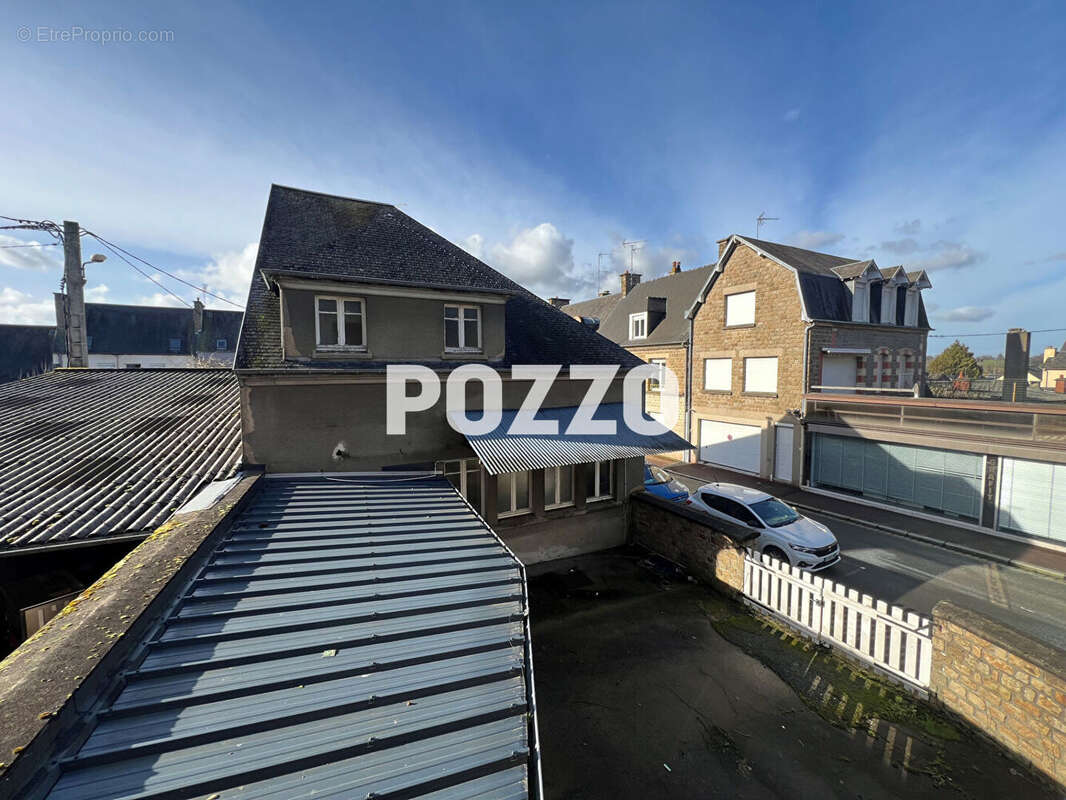 Appartement à SAINT-HILAIRE-DU-HARCOUET