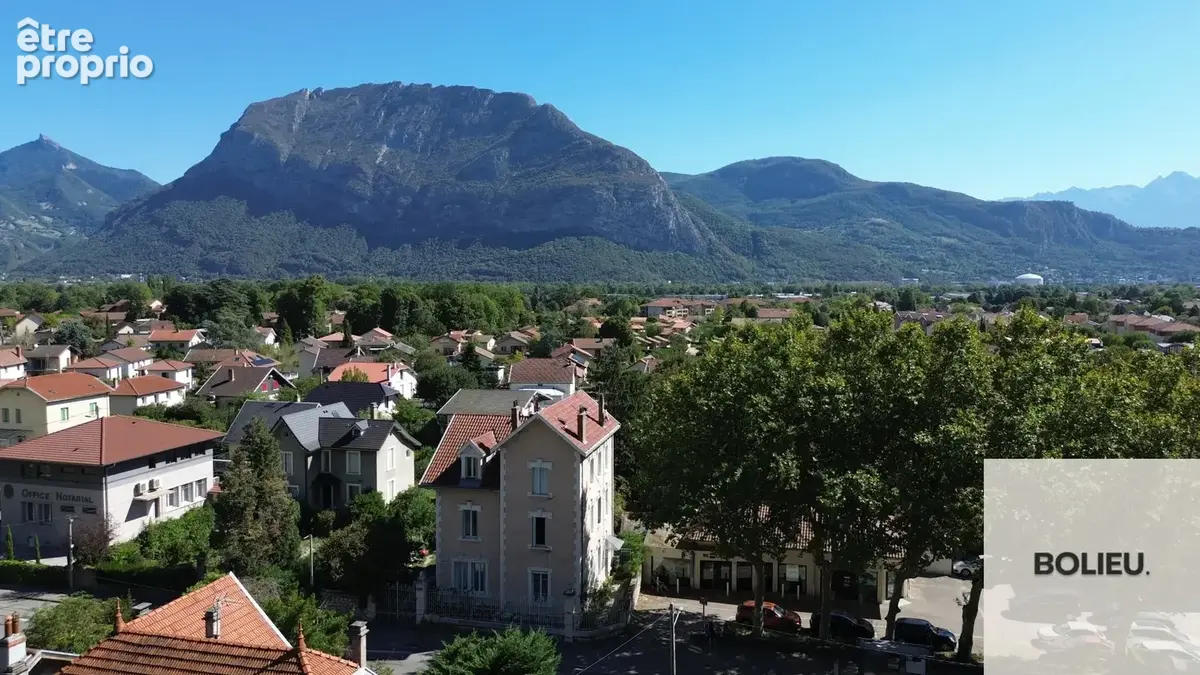 Appartement t3   73 m2   secteur place de la mairie - photo 16