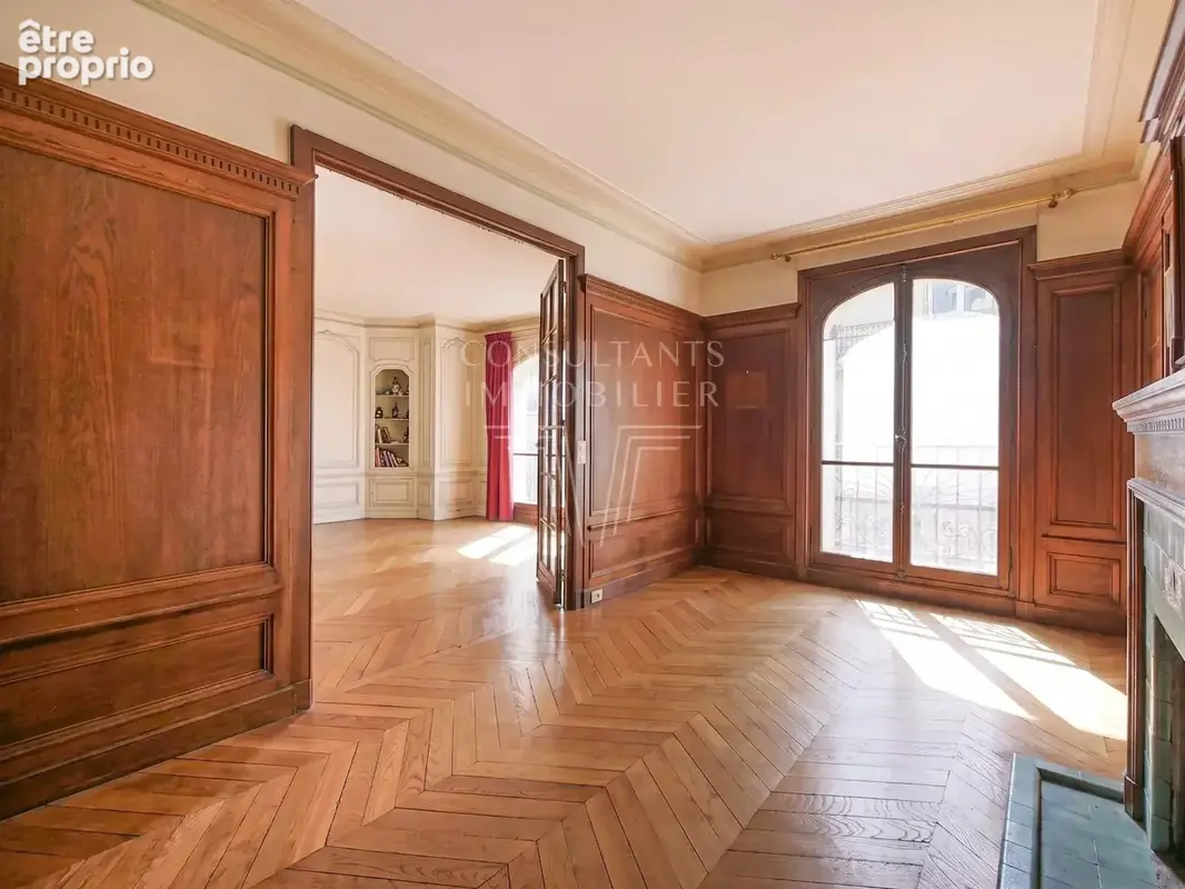 Square lamartine. appartement en étage élevé superbe ancien - photo 5