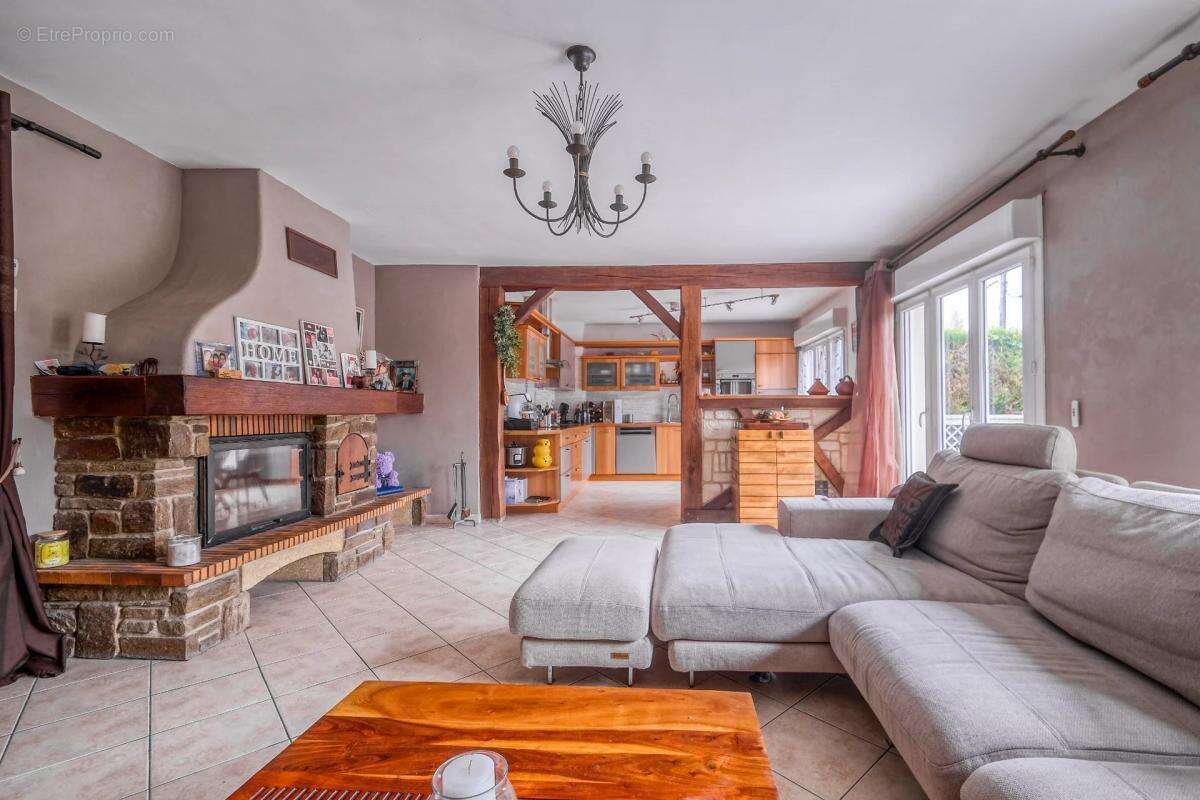 Maison à DAMMARTIN-EN-GOELE