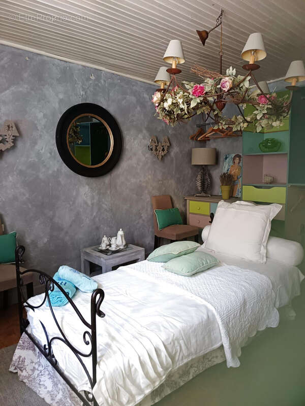 Maison à CHATEAURENARD