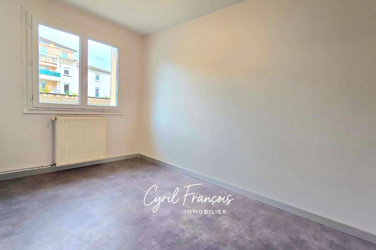 Appartement à TASSIN-LA-DEMI-LUNE