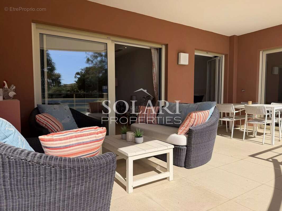 Appartement à THEOULE-SUR-MER