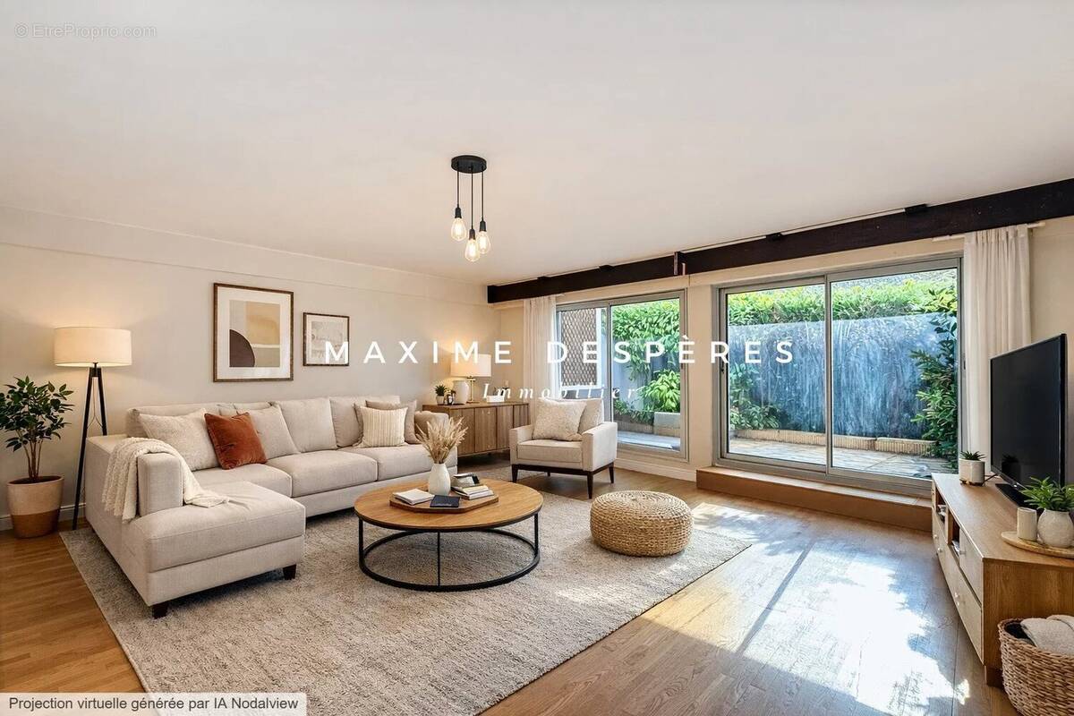 Appartement à NEUILLY-SUR-SEINE