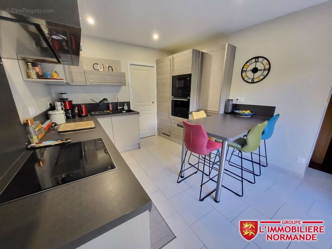 Maison à BONNIERES-SUR-SEINE