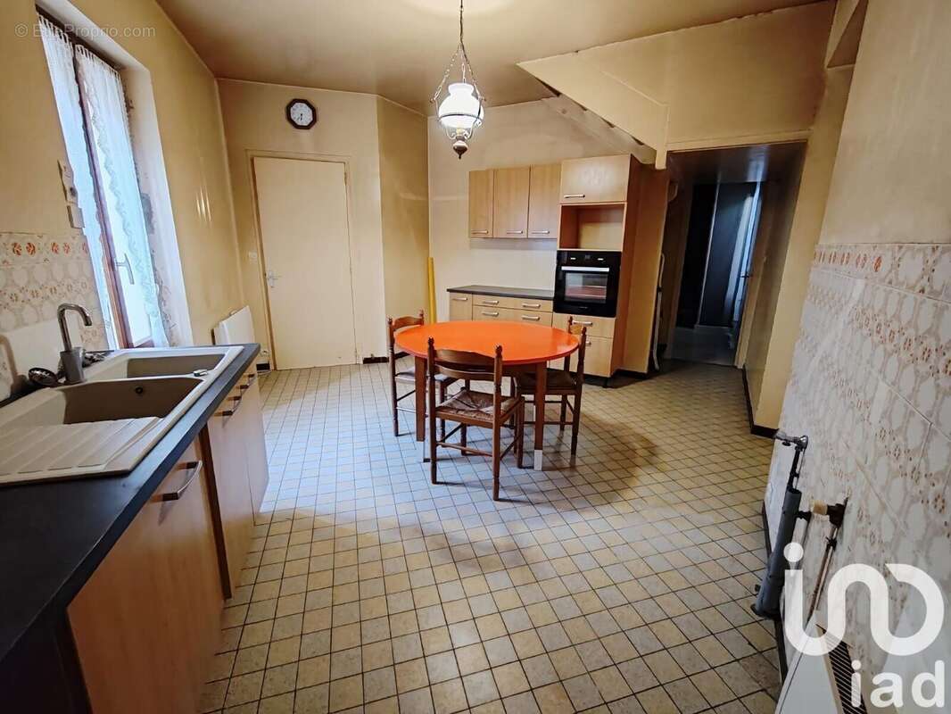 Maison 120 m² à Epineuil  - photo 4