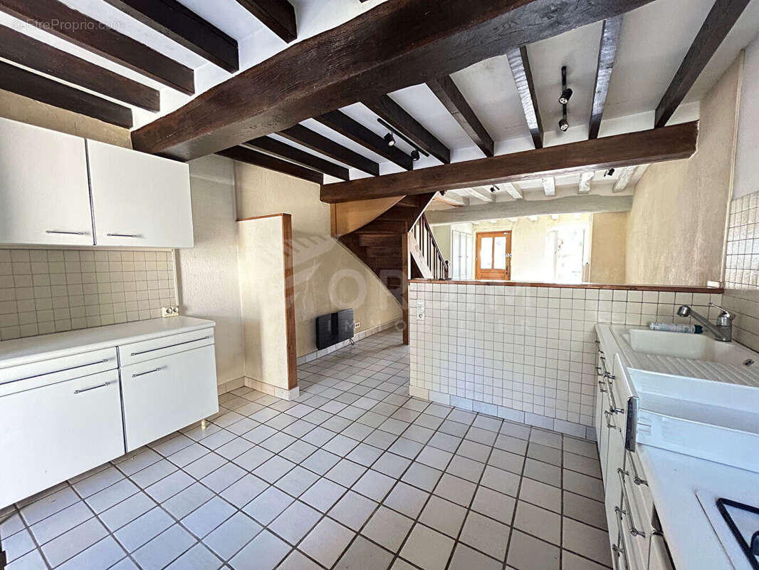 Maison à TOUCY