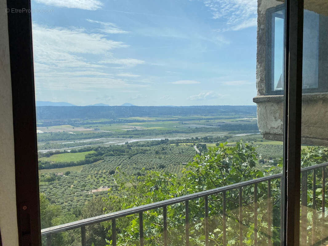 A VENDRE LURS Grande maison de village avec terrasse à rénover - photo 7