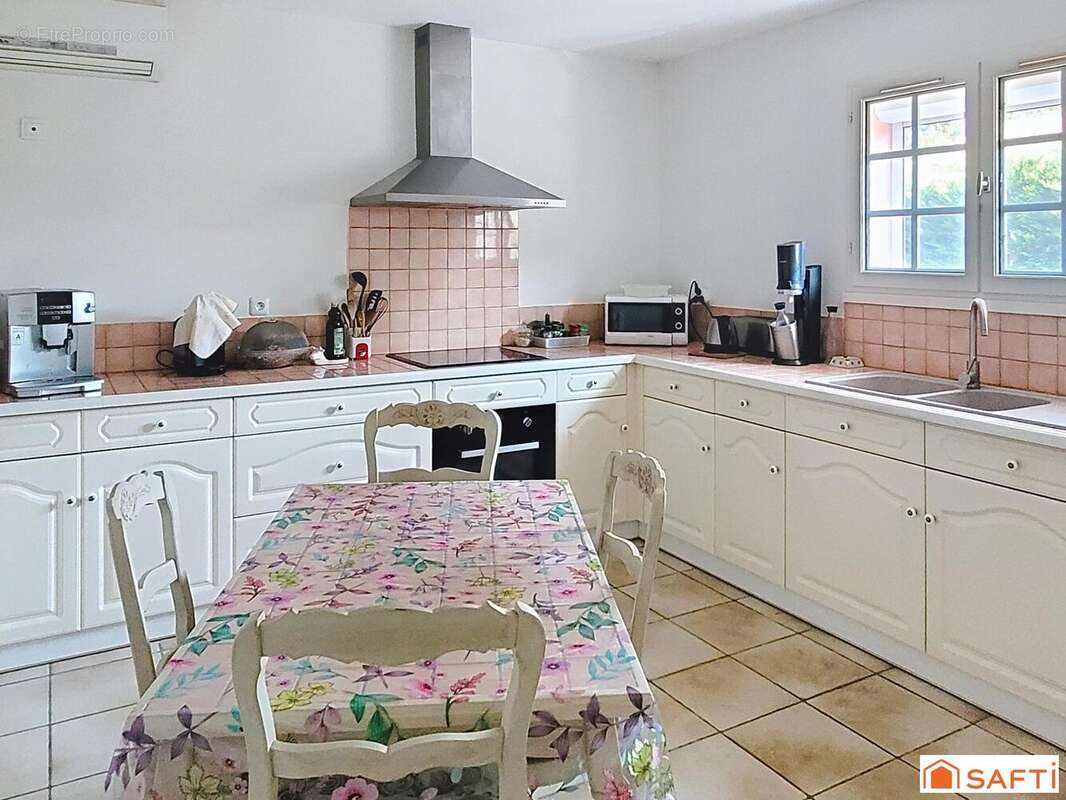 Maison 116 m² à Civrac-En-Medoc  - photo 5