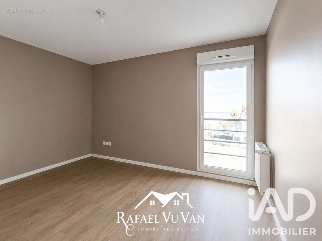 Appartement 66 m² à Drancy  - photo 6