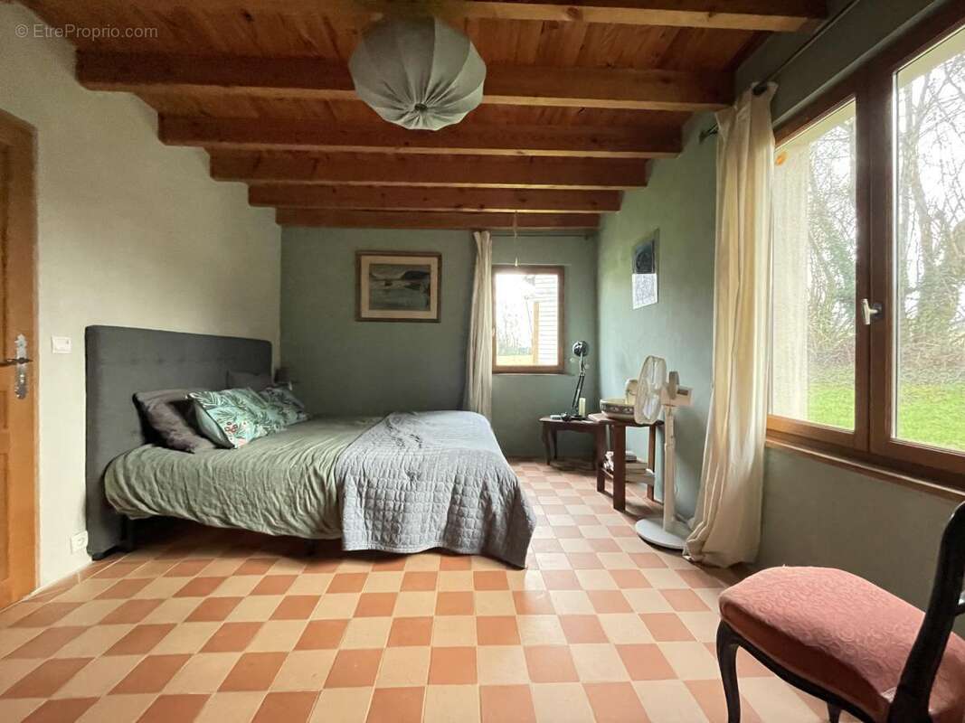 Maison à SARGE-LES-LE-MANS