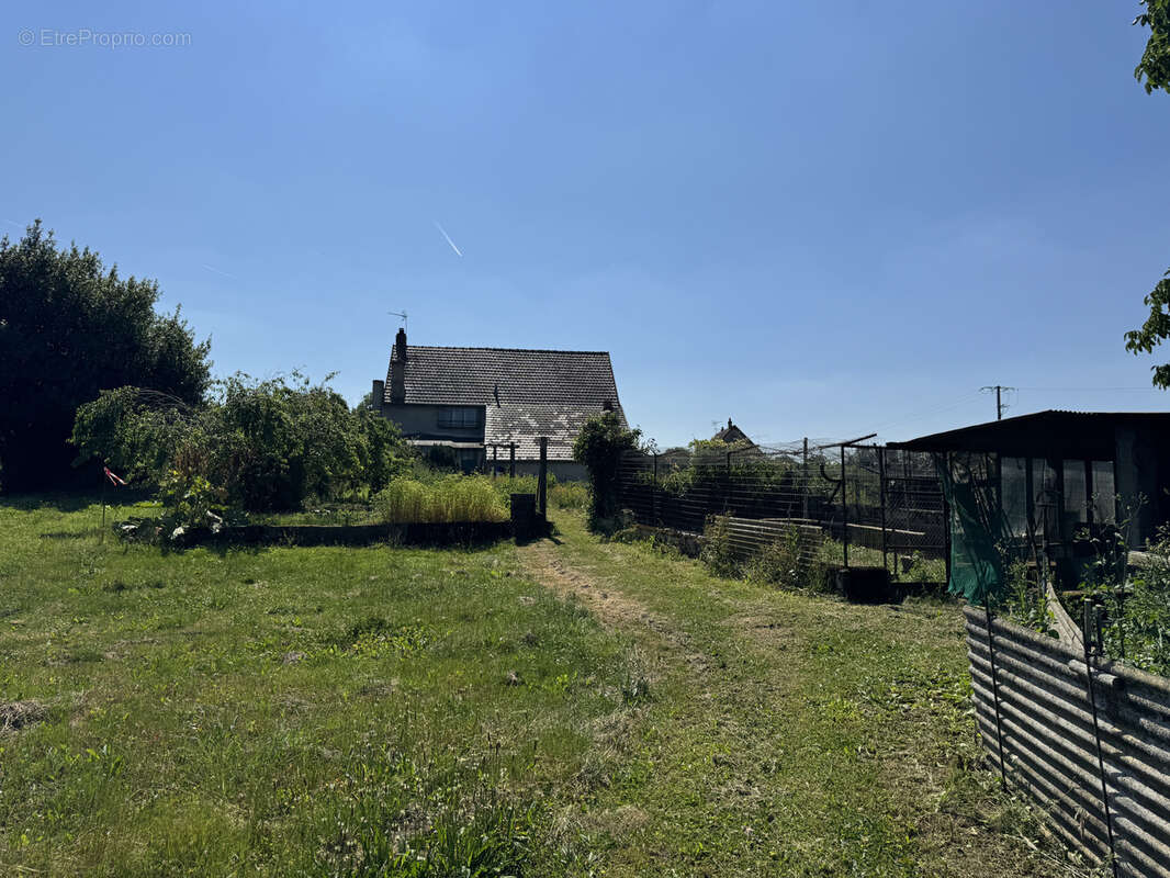 Maison à CERVON