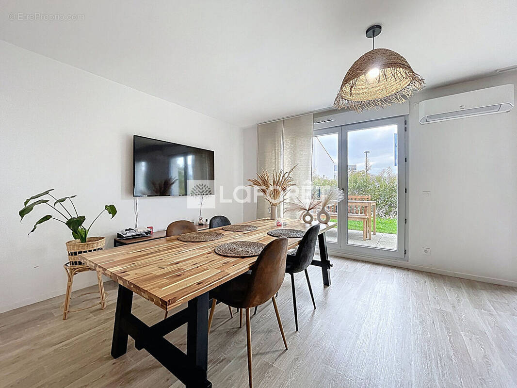 Maison à MOISSY-CRAMAYEL