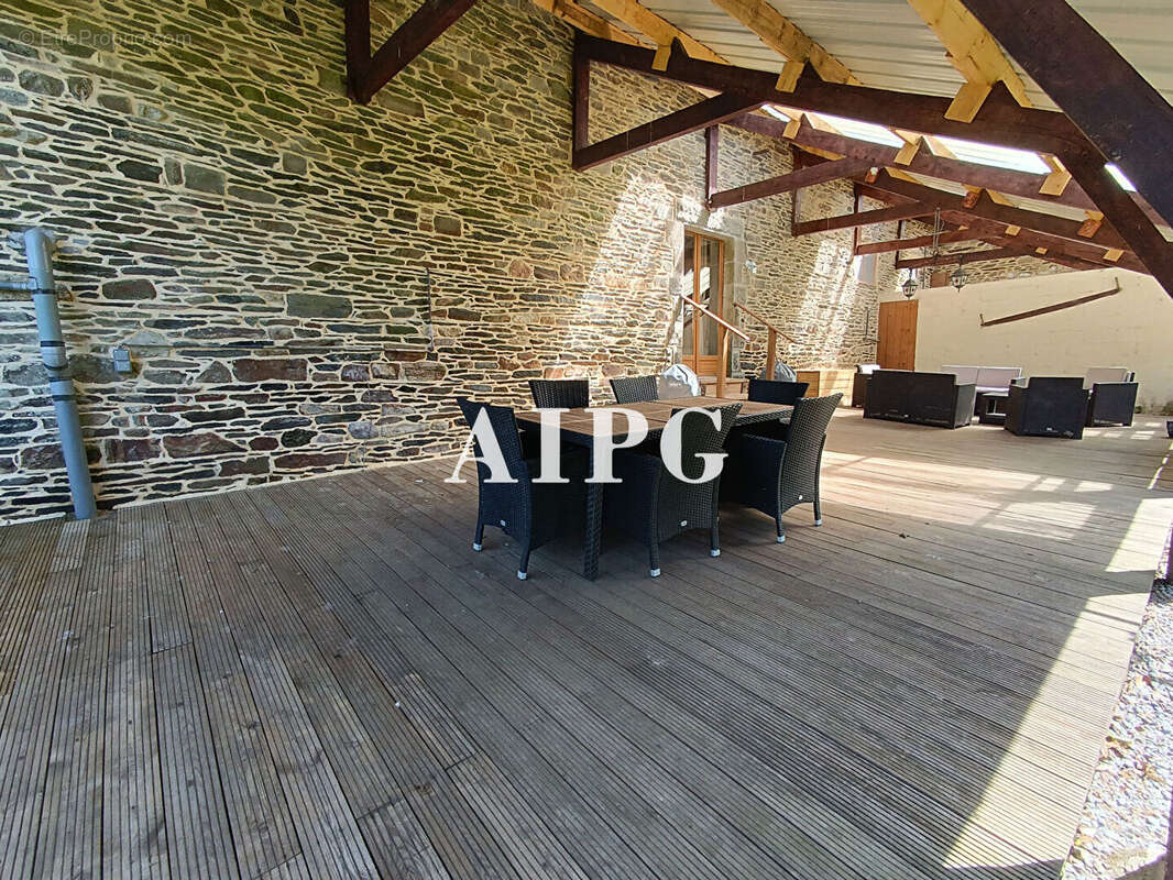 Plussulien, maison avec gîte à vendre - photo 16