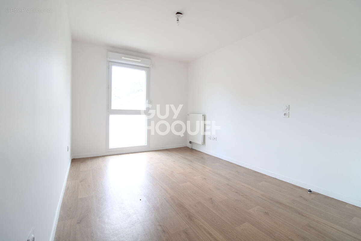 Appartement à BRIE-COMTE-ROBERT