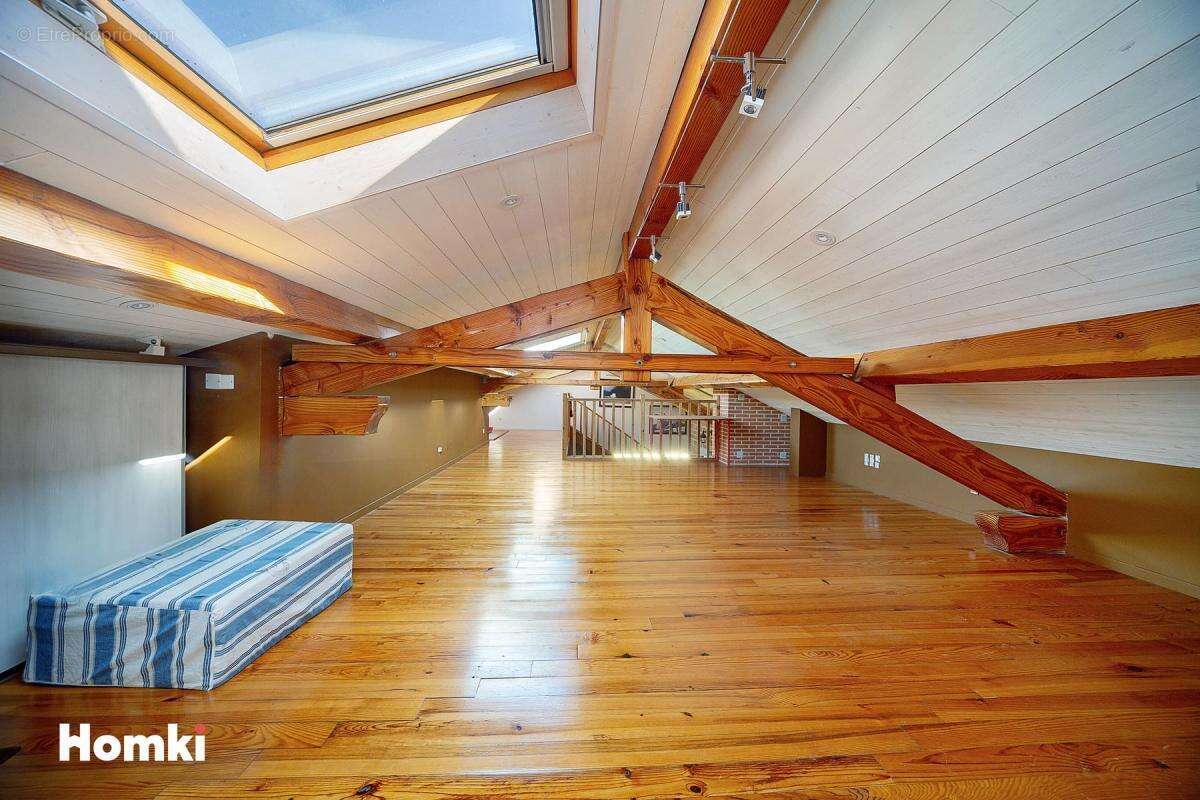 Maison/Villa T9 de 200 m2 à Le Rialet 81240 - photo 12