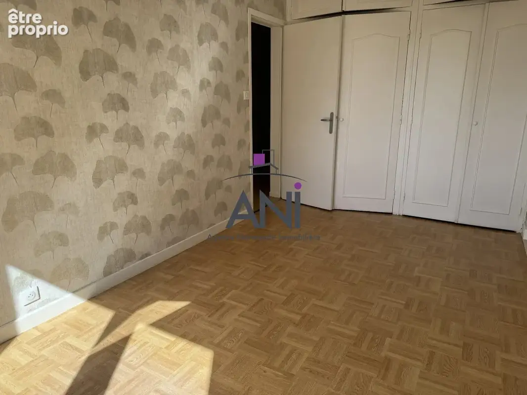 Appartement 3 pièces 73 m² à vendre à Greges (76370) - photo 2