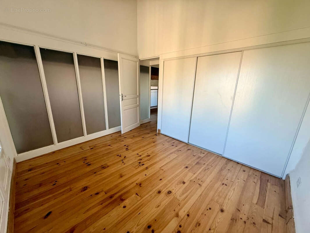 Appartement à CARCASSONNE