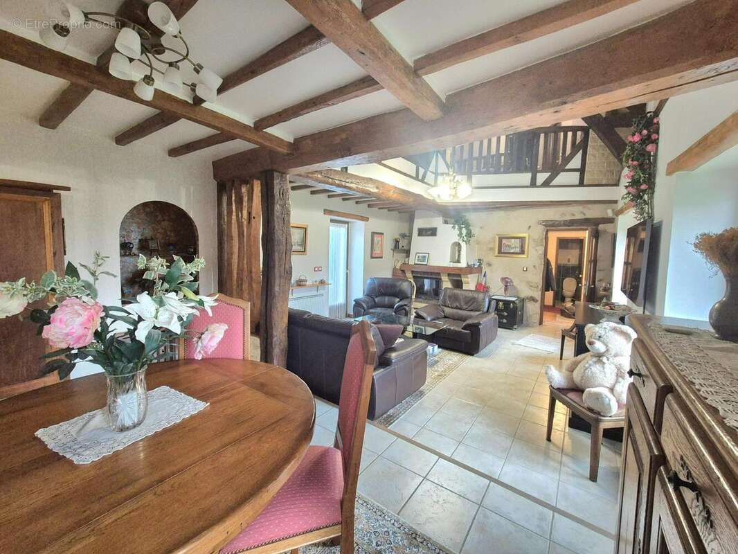 Photo 4 - Maison à BOISSY-MAUVOISIN