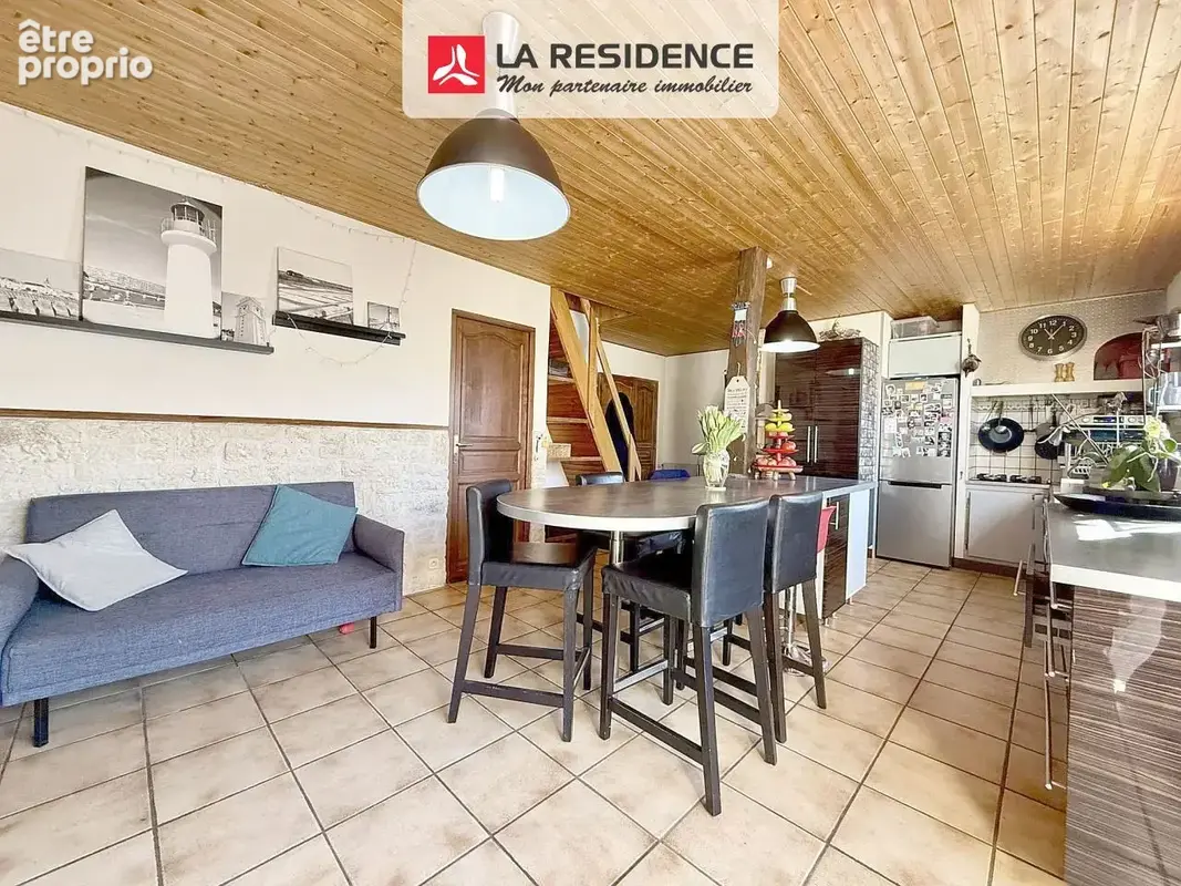 Maison 6 pièces 108 m² à vendre à Velizy-Villacoublay (78140) - photo 1
