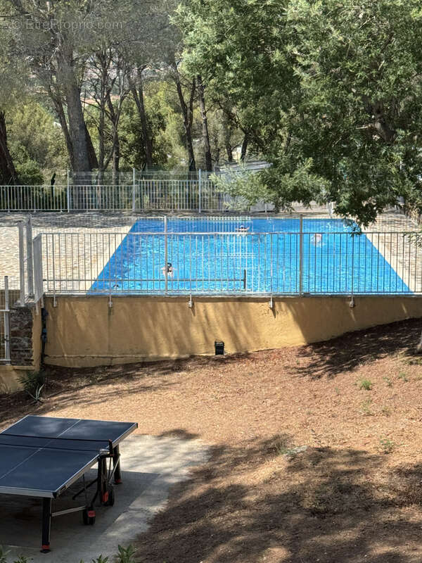 Appartement à BORMES-LES-MIMOSAS