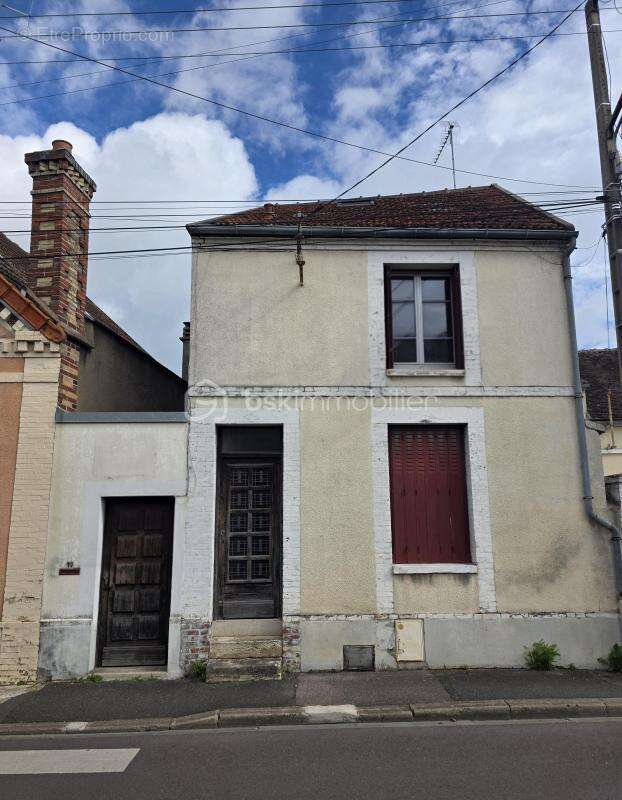 Maison à SENS