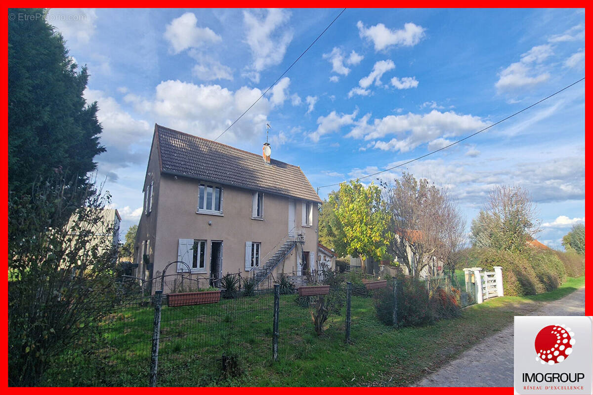 Maison à LE BOUCHAUD