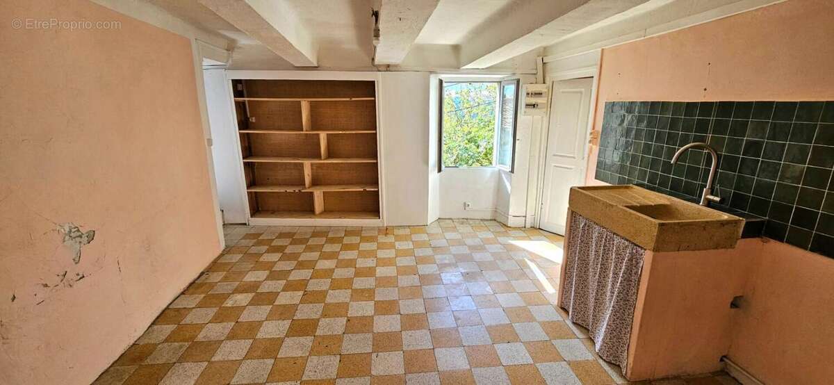 Maison de hameau avec deux appartements +  terrain, à Bargème - photo 10