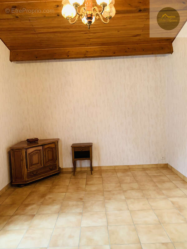 Maison à CHEROY