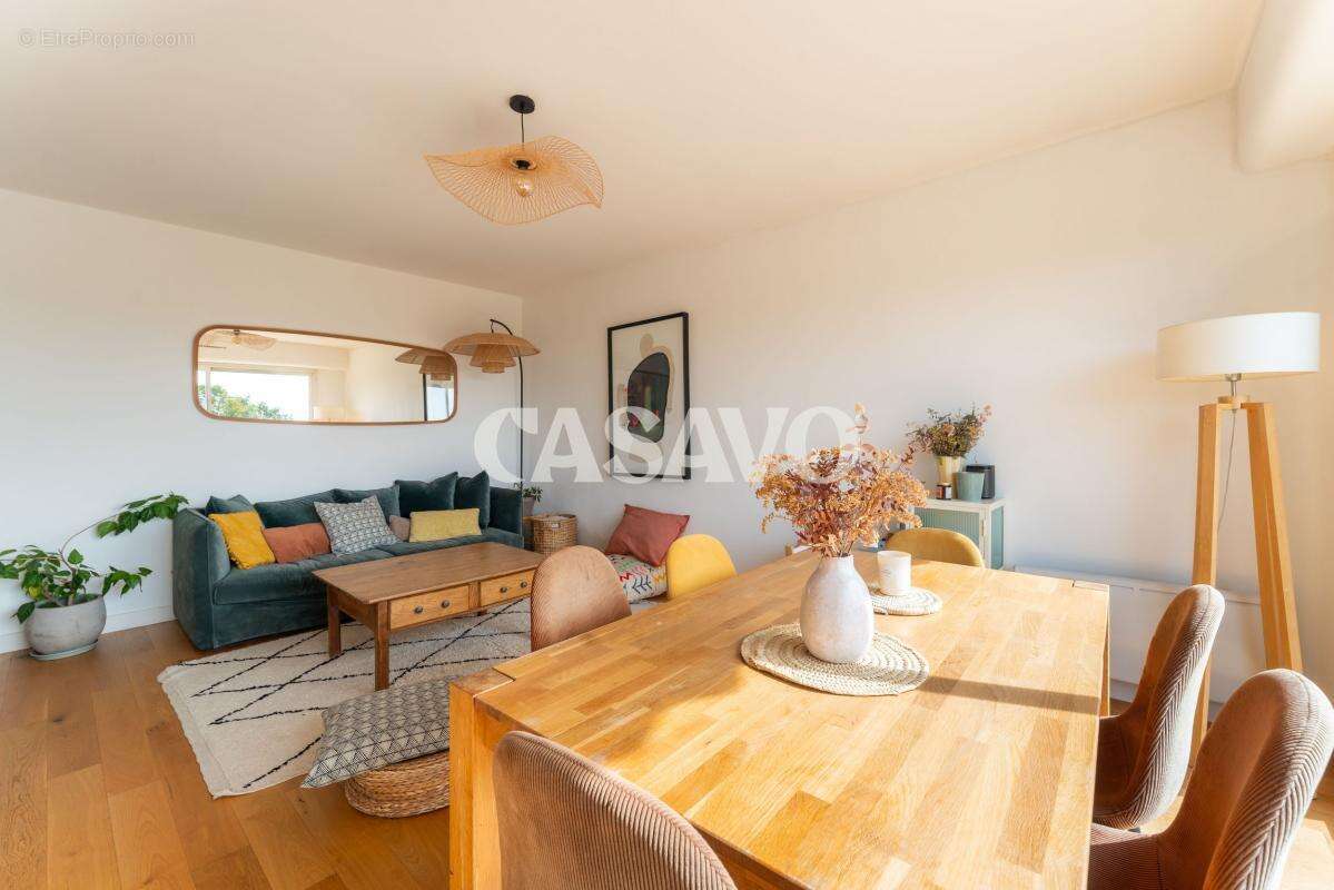 Appartement à EGUILLES