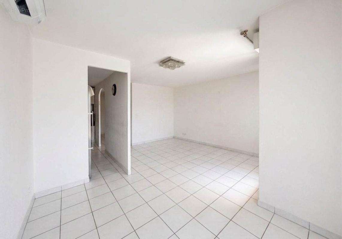 Appartement à MARSEILLE-8E