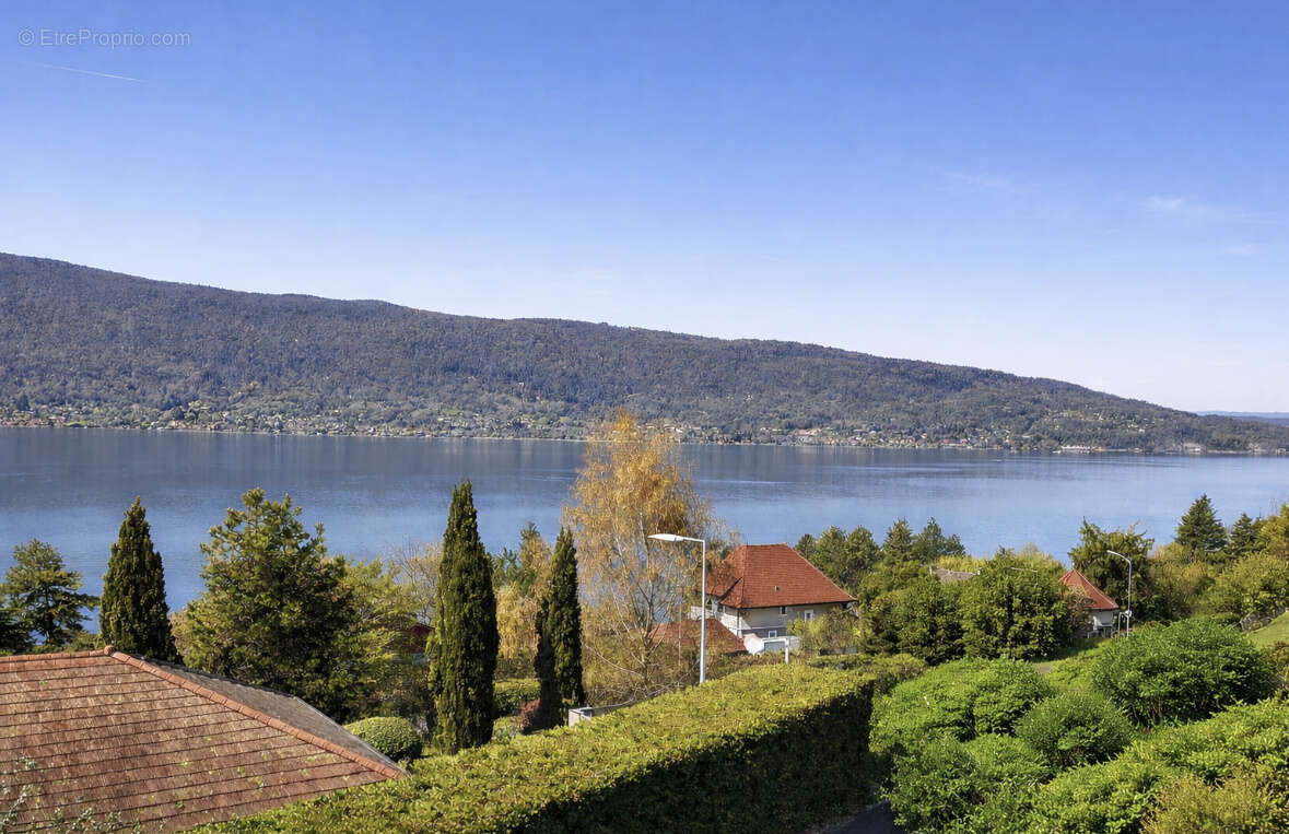 Maison à VEYRIER-DU-LAC