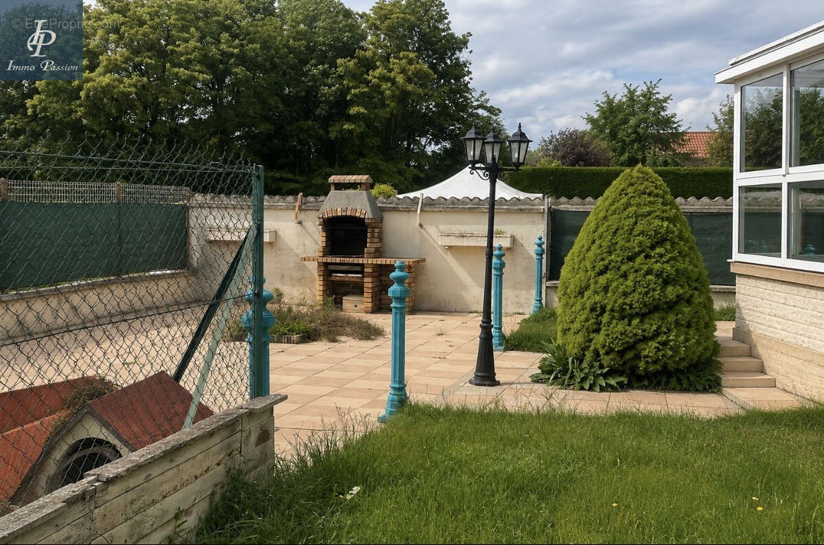 Maison à CRIMOLOIS