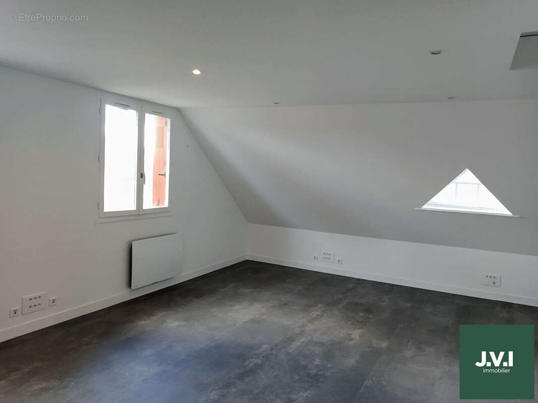 Maison à MONTMORENCY