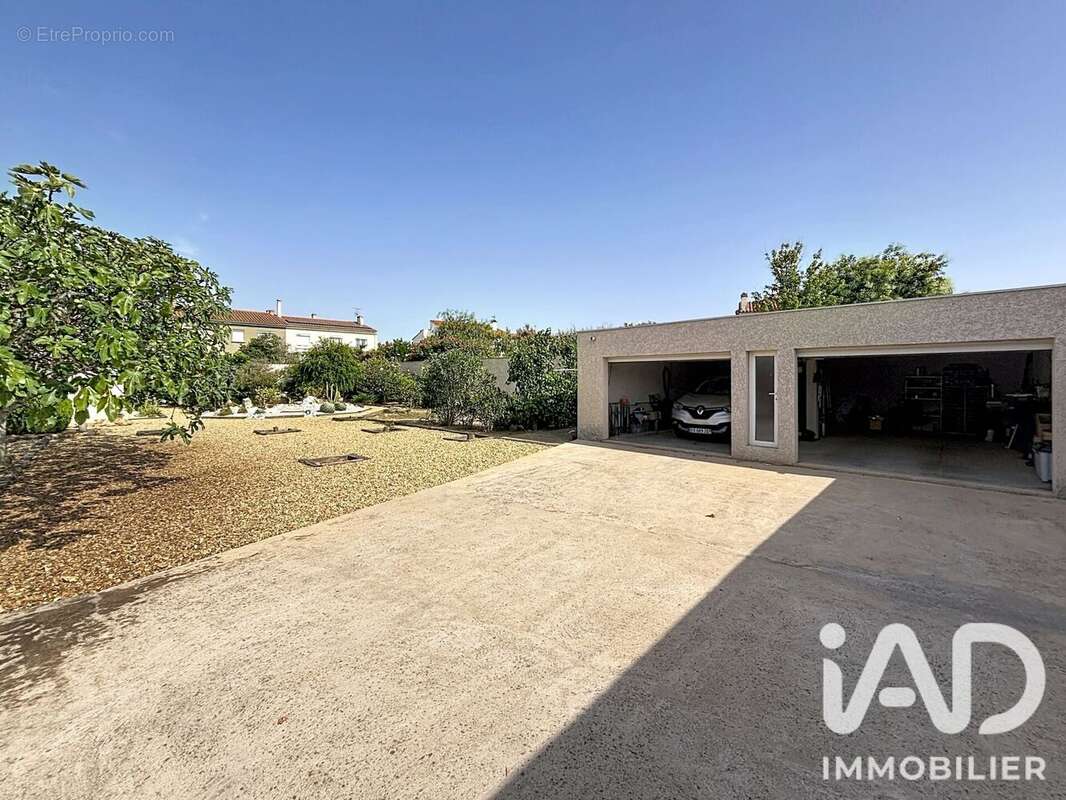 Maison 142 m² à Pia  - photo 2