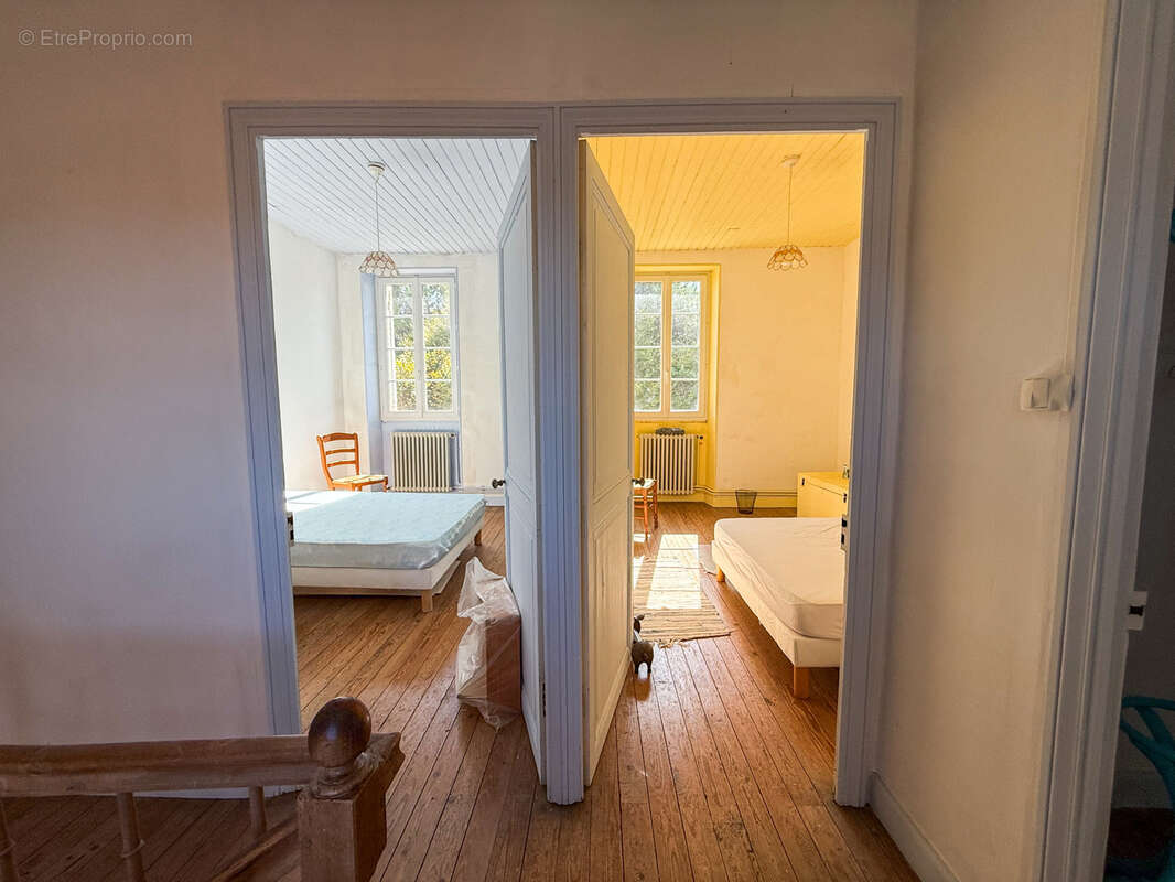 Maison à SAINT-QUANTIN-DE-RANCANNE