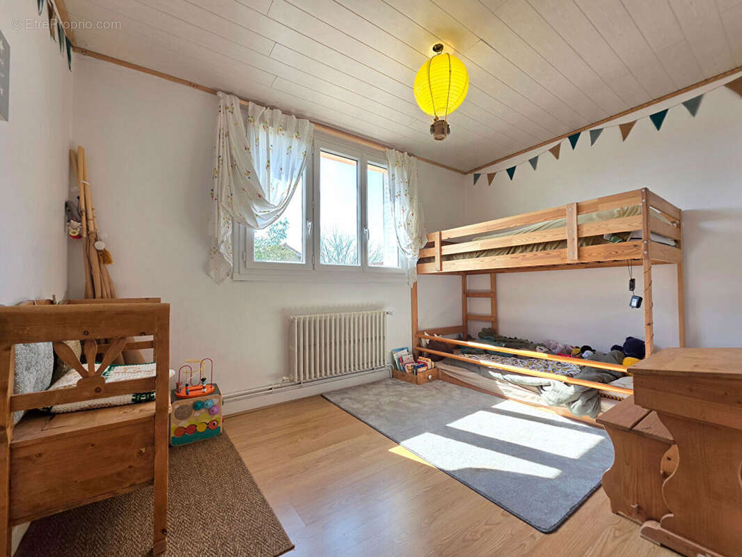 Maison à ROMANS-SUR-ISERE