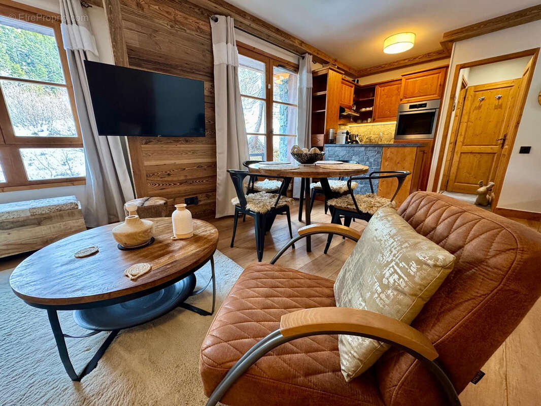 Appartement à LES CHAPELLES