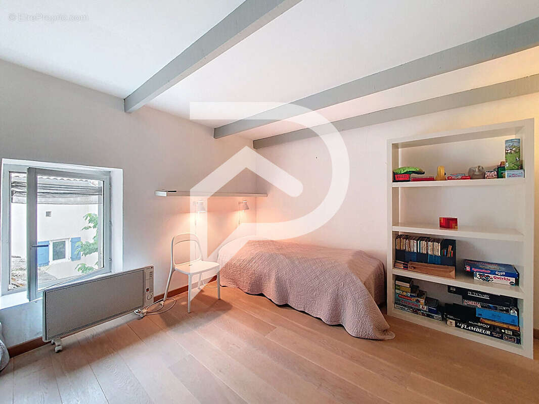 Maison à vendre Malataverne 5 pièce(s) 110 m2 - photo 10