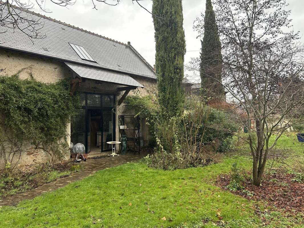 Maison à SAVONNIERES