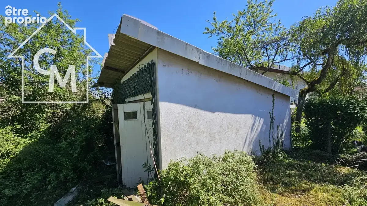Maison à rénover avec jardin- Moulin-Engilbert - photo 2
