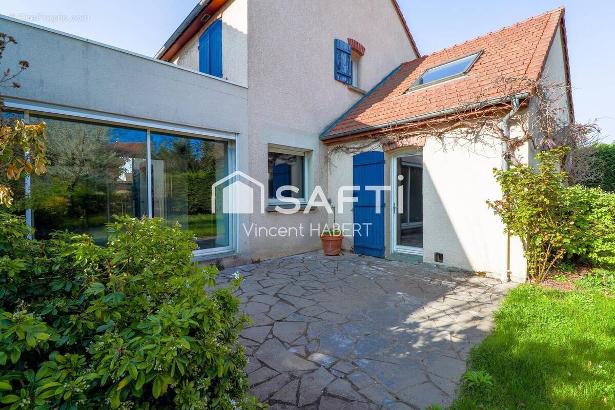 Photo 1 - Maison à VERNEUIL-SUR-SEINE